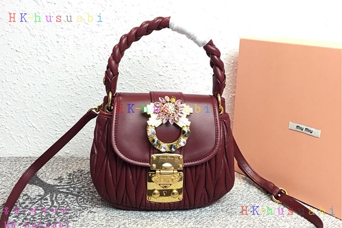 �ڹ̷��ޡ� �̿�̿� ���׶�� ����� M 5BH111-3