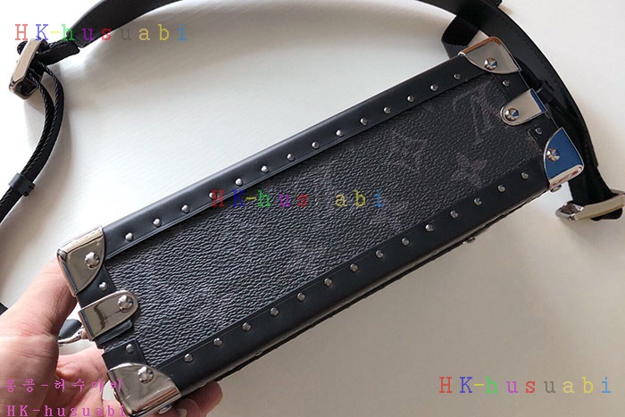 �ڹ̷��ޡڷ��̺��� ũ�ν��� M20101