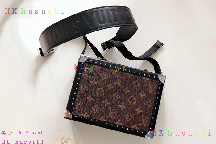 �ڹ̷��ޡڷ��̺��� ũ�ν��� M20101-2