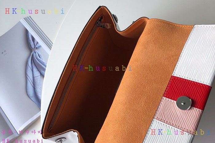 �ڹ̷��ޡڷ��̺��� ���� Ŭ��Ϲ� M41305-2