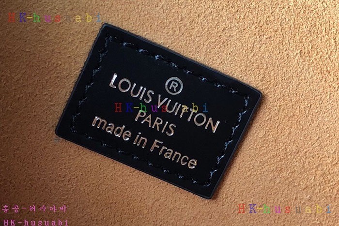 �ڹ̷��ޡڷ��̺��� ���� Ŭ��Ϲ� M41305-2