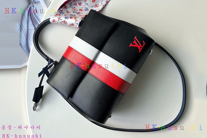 �ڹ̷��ޡڷ��̺��� ���� Ŭ��Ϲ� M41305-3