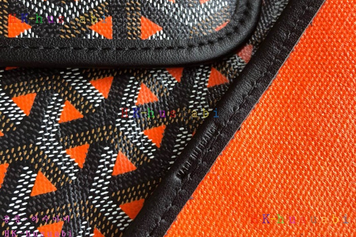 �ڹ̷��ޡ� ���ߵ� Ŭ���� �ξ� ���۹� G 125559-4