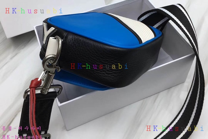 �ڹ̷��ޡ� ����� ī�޶��  GV 29916-3