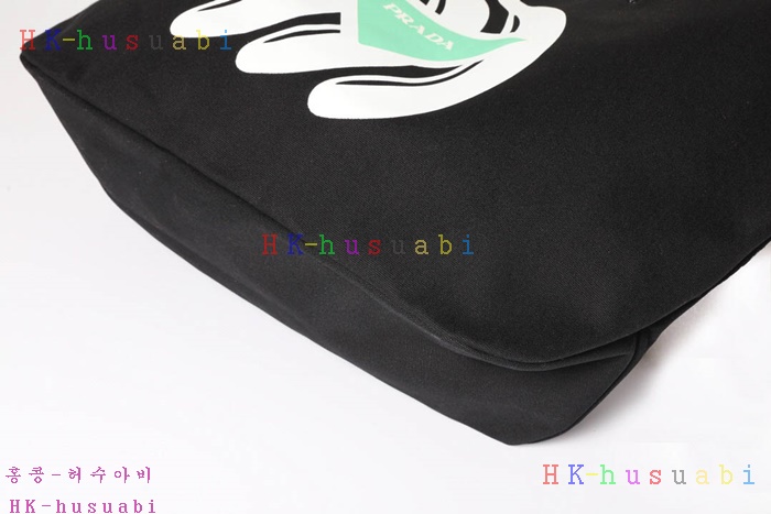 �ڹ̷��ޡ� ����� ĵ���� ����Ʈ ��Ʈ�� P 1BG220-4