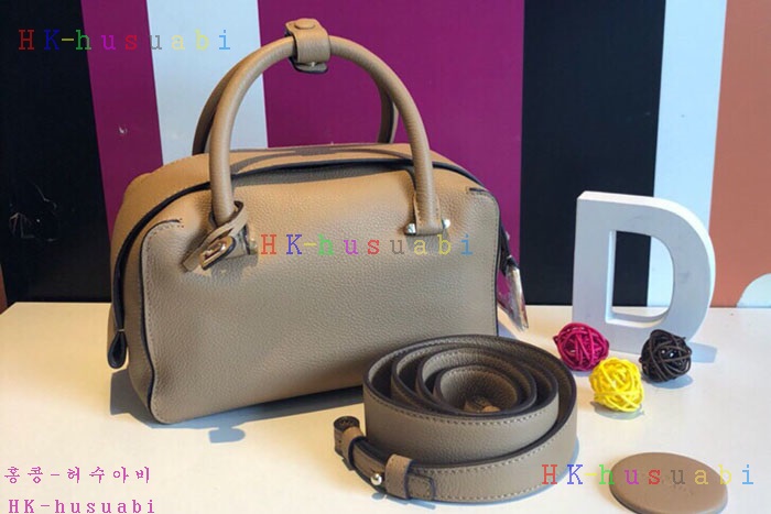 �ڹ̷��ޡ� ���� ��ڽ���  DB 684470-6