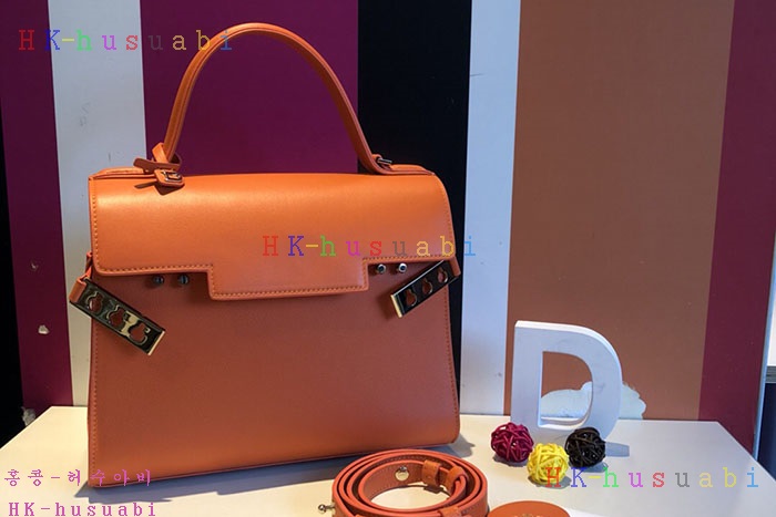 �ڹ̷��ޡ� ���� ����Ʈ�� DB 7425880-4