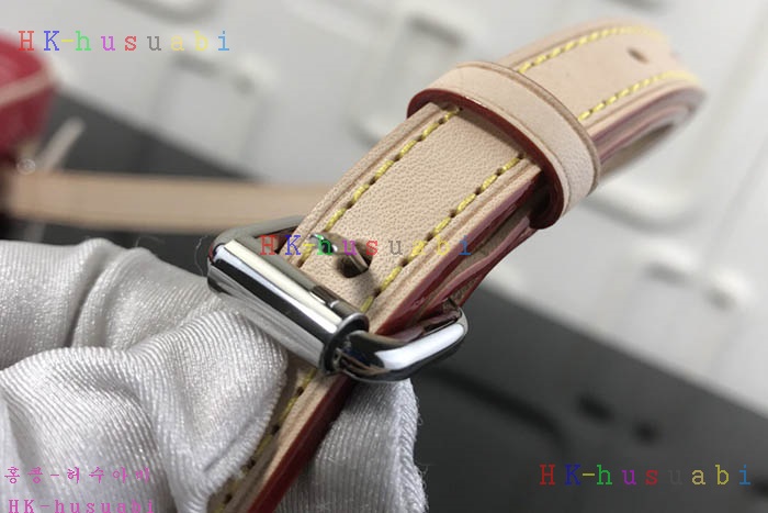 �ڹ̷��ޡ� ���̺��� ���� ũ�ν��� LV M53434-2