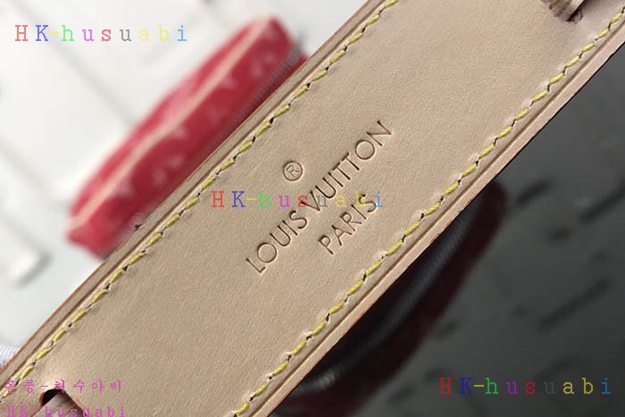 �ڹ̷��ޡ� ���̺��� �Ƹ����� ũ�ν��� LV M45236A