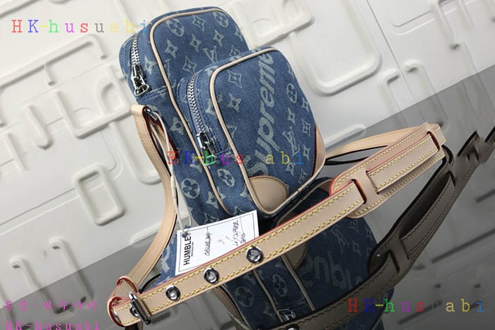 �ڹ̷��ޡ� ���̺��� �Ƹ����� ũ�ν��� LV M45236A-2