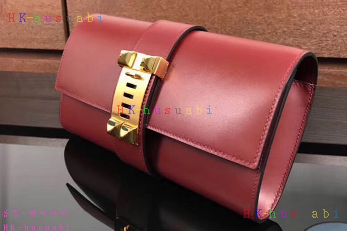 �ڹ̷��ޡ� �����޽� �޵��� Ŭ��ġ H 53226-2