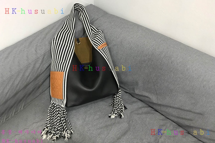 �ڹ̷��ޡ� �ο��� ��ī�� ��Ŷ�� LW 66036