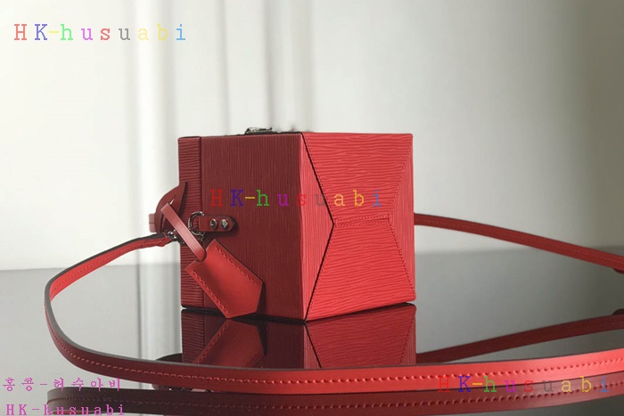 �ڹ̷��ޡ� ���̺��� ����Ŀ �ڽ� LV M52466-3