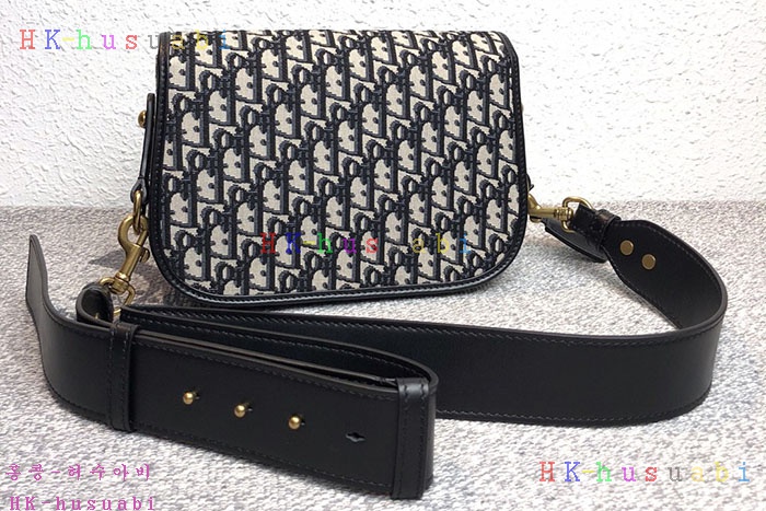 �ڹ̷��ޡ� ��� ������ũ �÷��� DR M6900#