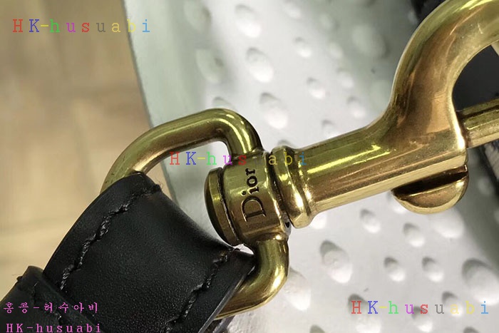 �ڹ̷��ޡ� ��� ������ũ ��Ʈ��  DR M 58224