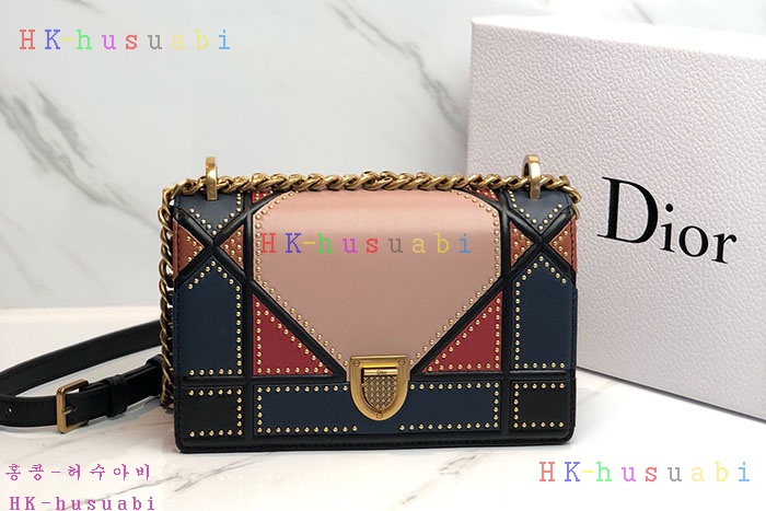 �ڹ̷��ޡ� ��� ����� ü�ι�  DR 0421#