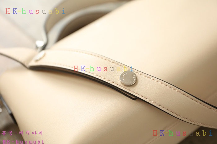 �ڹ̷��ޡ� ��� ���̴����� ����� F 8B995847