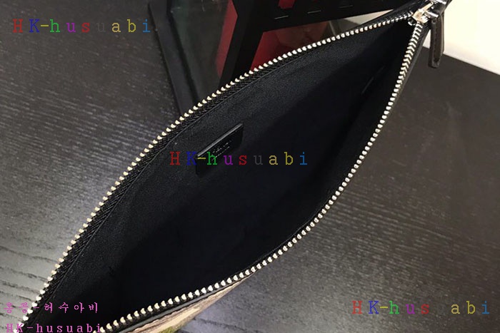 �ڹ̷��ޡ� ���  �Ż� Ŭ��ġ�� F 8558000