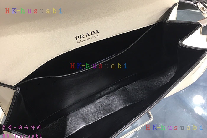 �ڹ̷��ޡ� ����� �õ��� ����� PR 1BD168-7