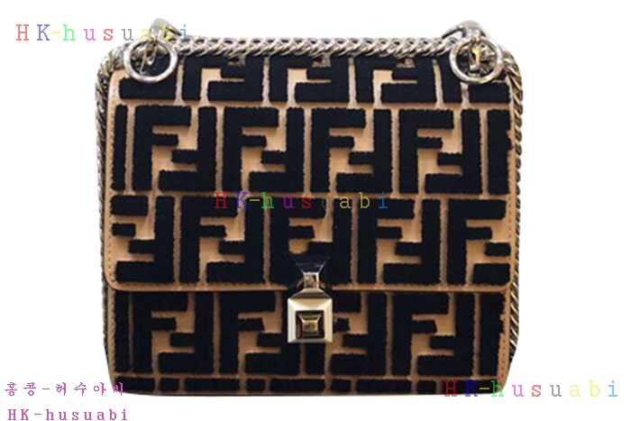 �ڹ̷��ޡ� ��� ĭ ���� ��Ʈ�� F 859920