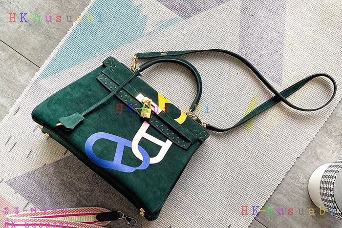 �ڹ̷��ޡ� �����޽� �̸��� H 6588700