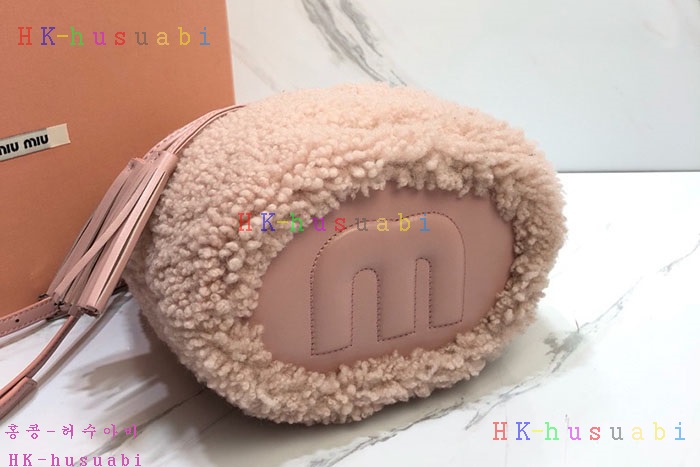 �ڹ̷��ޡ� �̿�̿� ��� ��Ŷ�� MU 5BE014-2