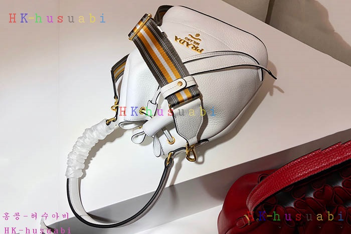 �ڹ̷��ޡ� ����� ���ڷ� ��Ŷ�� PR 1BE018-3