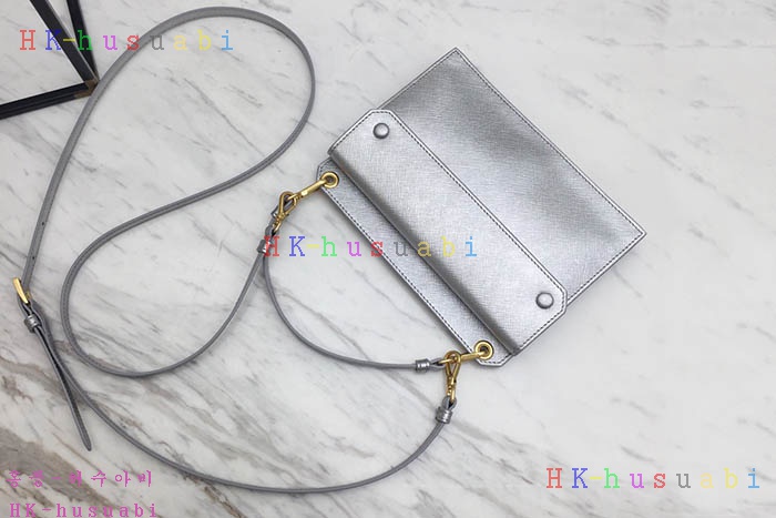 �ڹ̷��ޡ� ����� �̴� ũ�ν���  PR 1DH007