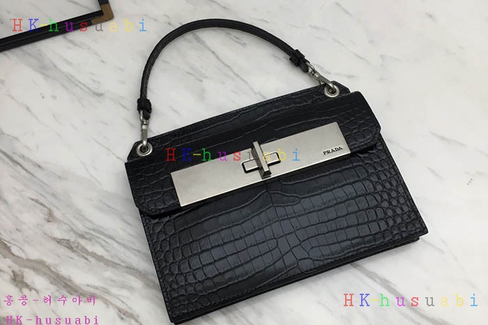 �ڹ̷��ޡ� ����� �̴� ũ�ν���  PR 1DH007-3-2