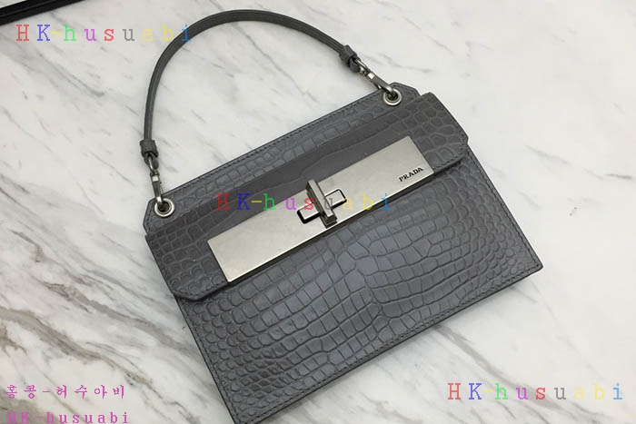 �ڹ̷��ޡ� ����� �̴� ũ�ν���  PR 1DH007-3-4