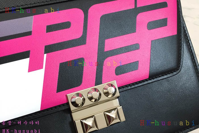 �ڹ̷��ޡ� ����� �Ϸ�Ʈ�� ��Ʈ��  PR 1BA203