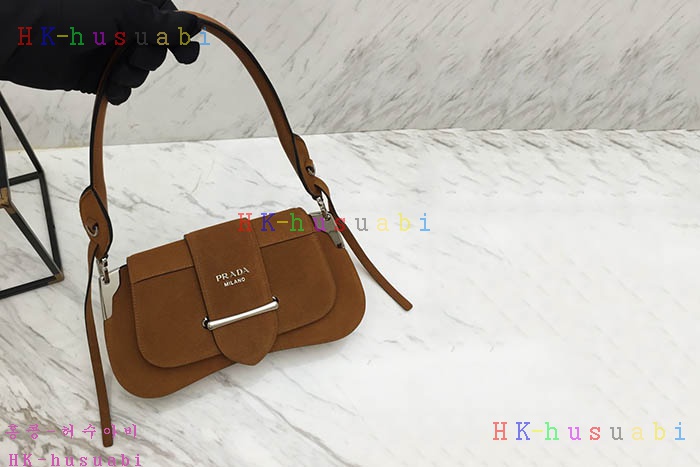 �ڹ̷��ޡ� ����� �õ��� �����  PR 1BD168-3