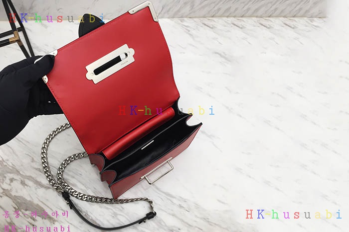 �ڹ̷��ޡ� ����� ī�̿��� PR 1BD045-5