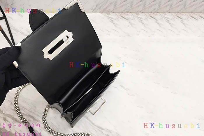 �ڹ̷��ޡ� ����� ī�̿��� PR 1BD045-6