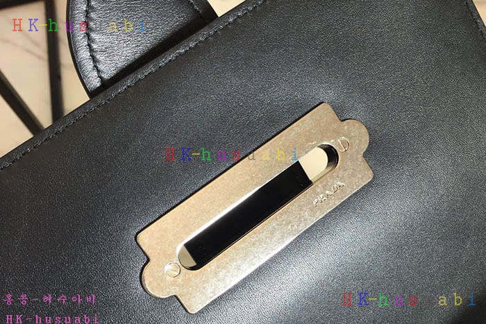 �ڹ̷��ޡ� ����� ī�̿��� PR 1BD045-6