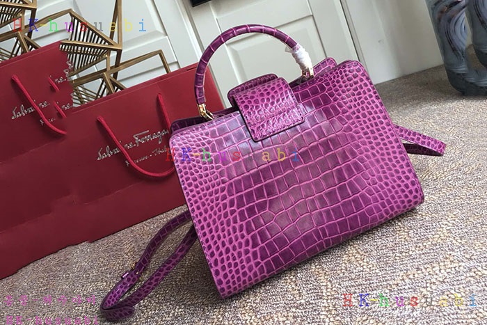 �ڹ̷��ޡ� �䷹���� THEA ��Ʈ��  P 21G596