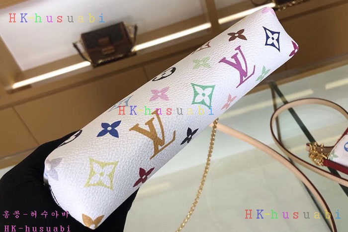 �ڹ̷��ޡ� ���̺��� ��Ƽ �ȶ� Ŭ��ġ  M41638-2