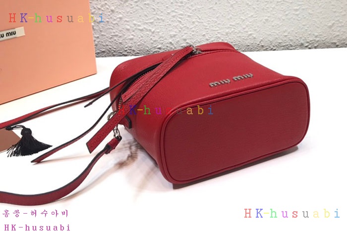 �ڹ̷��ޡ� �̿�̿� ���� ����� MU 5BH122-3