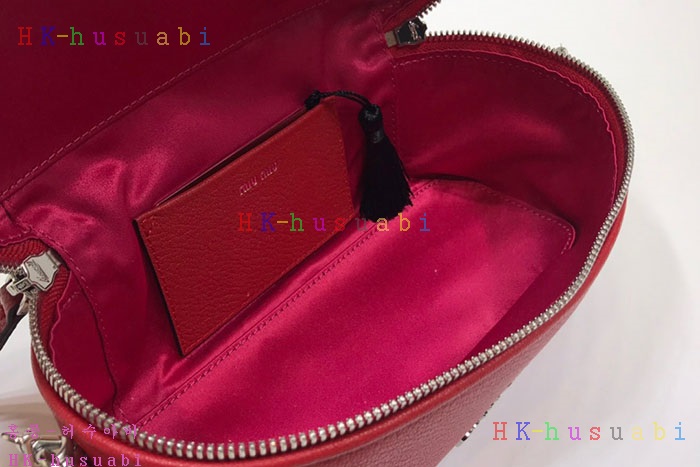 �ڹ̷��ޡ� �̿�̿� ���� ����� MU 5BH121-4