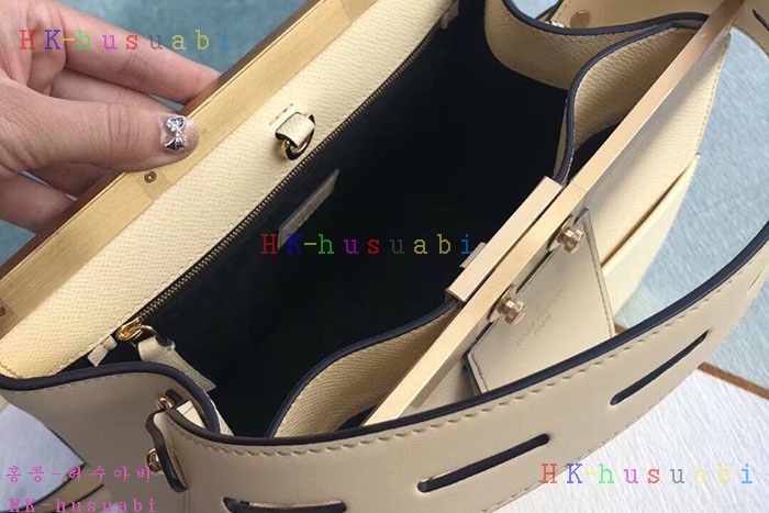 �ڹ̷��ޡ� 2019SS ���̺��� ��Ƽ ������ ��Ʈ�� LV M52719