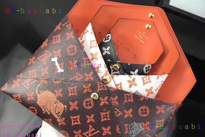 �ڹ̷��ޡ� 2019SS ���̺��� ����Ʈ Ű������ LV M62034-01