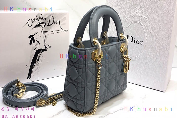 �ڹ̷��ޡ� ��� ���̵�� DR 240045