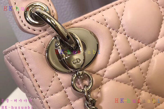 �ڹ̷��ޡ� ��� ���̵�� DR 240041