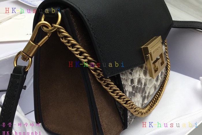 �ڹ̷��ޡ� ����� GV3 ũ�ν��� G 2999-01