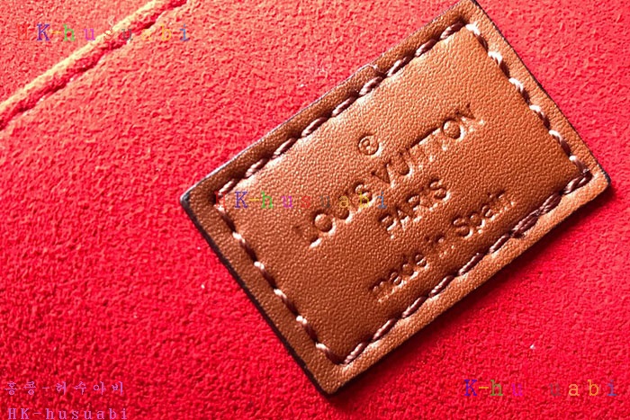 �ڹ̷��ޡ� 2019SS ���̺��� ���� LV M44391-2