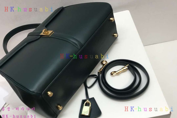 �ڹ̷��ޡ� ������ �� 16�� CL 187573-3