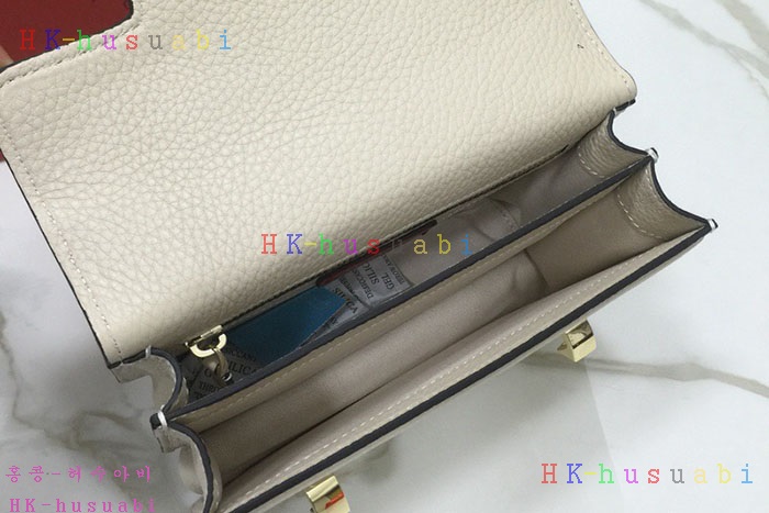 �ڹ̷��ޡ� �߷�Ƽ�� ���ٿ� ����� V 251174-3