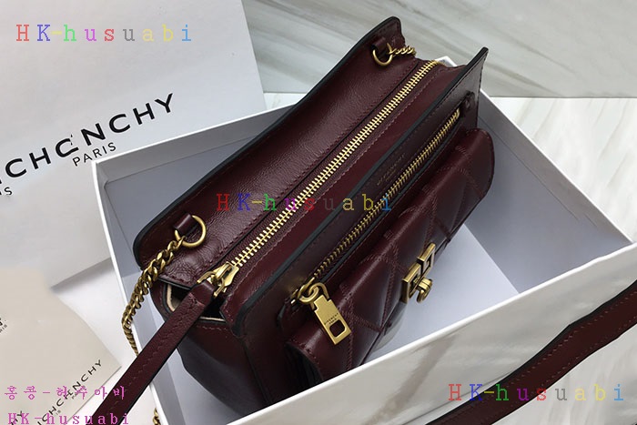 �ڹ̷��ޡ� ����� ���׶� ���� ũ�ν��� GV BB5059B08Z