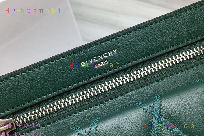 �ڹ̷��ޡ� ����� ���׶� ���� ũ�ν��� GV BB5059B08Z-2