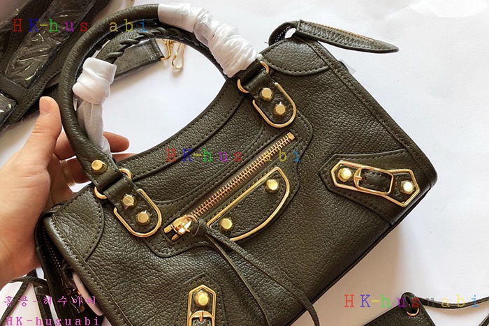 �ڹ̷��ޡ� �߷��þư� ��Ƽ�� BL 299A-3